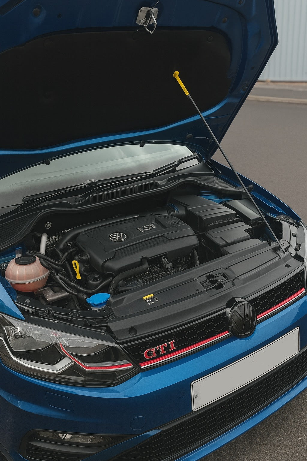 FULL VALET + ENGINE BAY